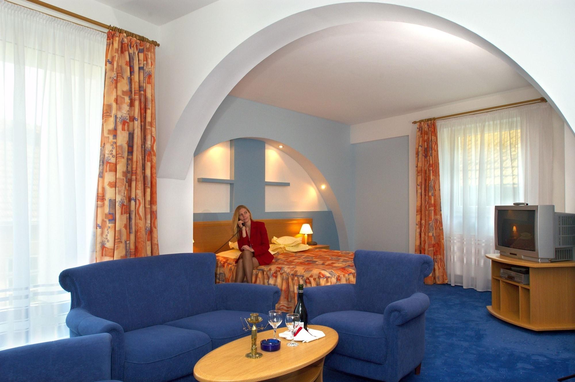Hotel Ambient Braşov Eksteriør billede