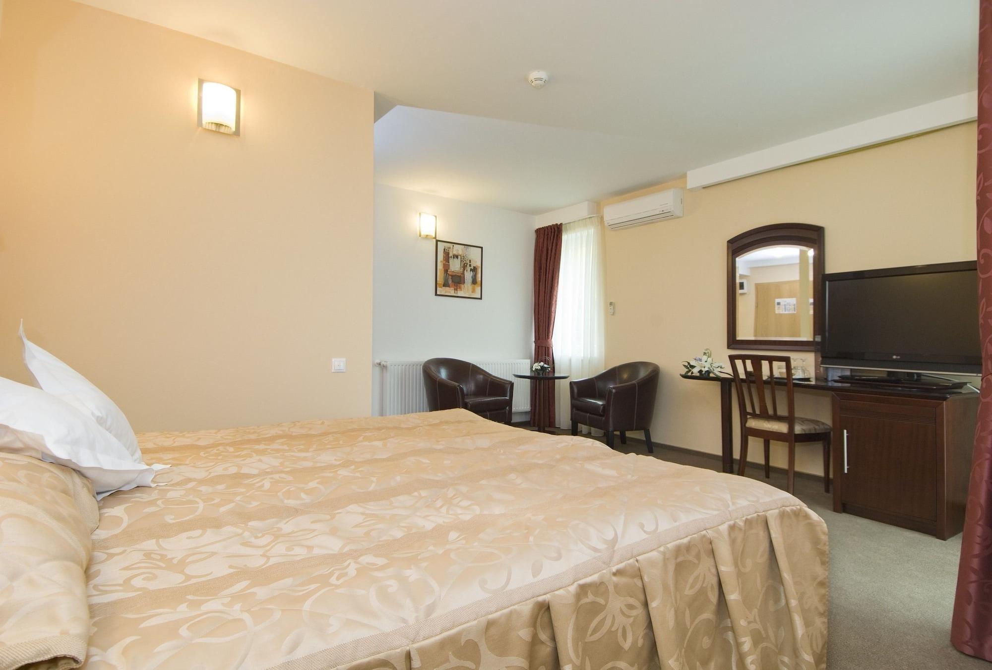 Hotel Ambient Braşov Eksteriør billede