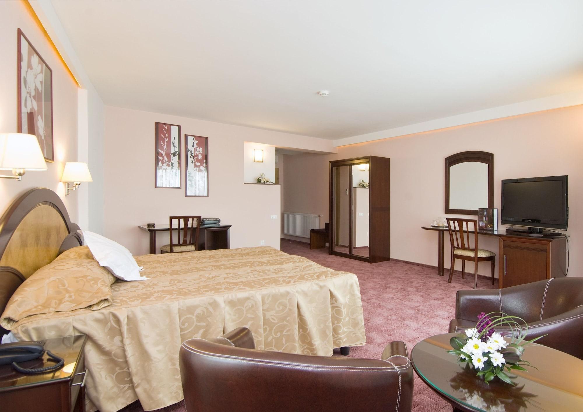 Hotel Ambient Braşov Eksteriør billede