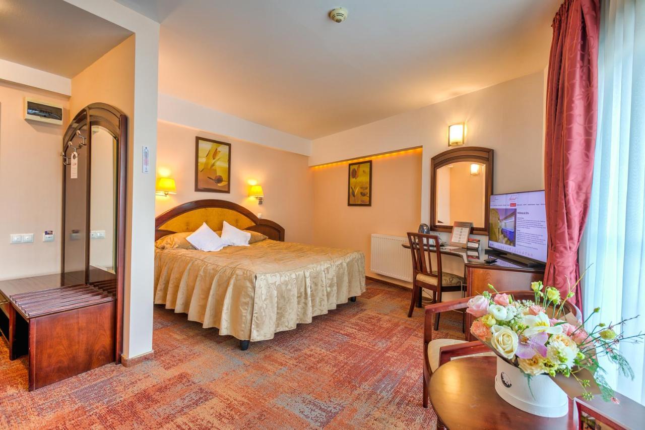 Hotel Ambient Braşov Eksteriør billede