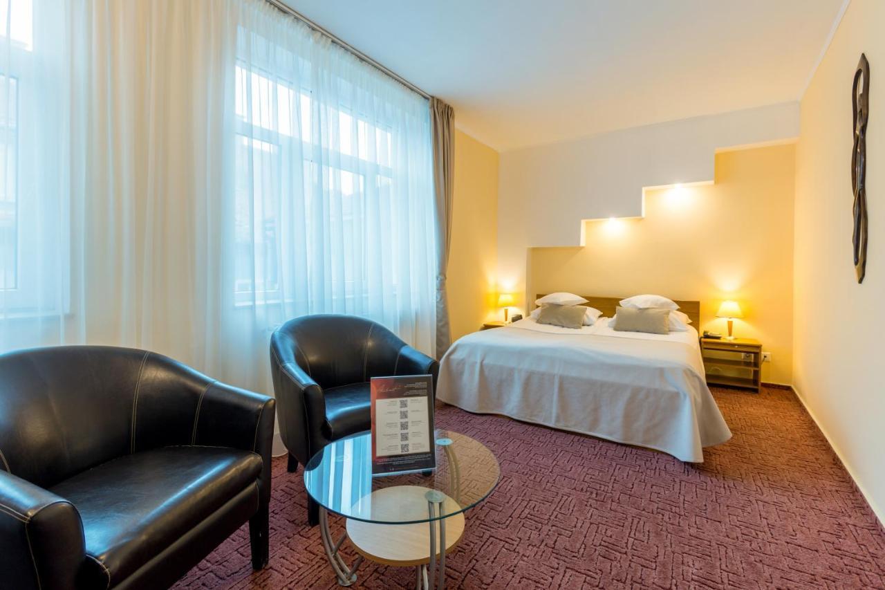 Hotel Ambient Braşov Eksteriør billede