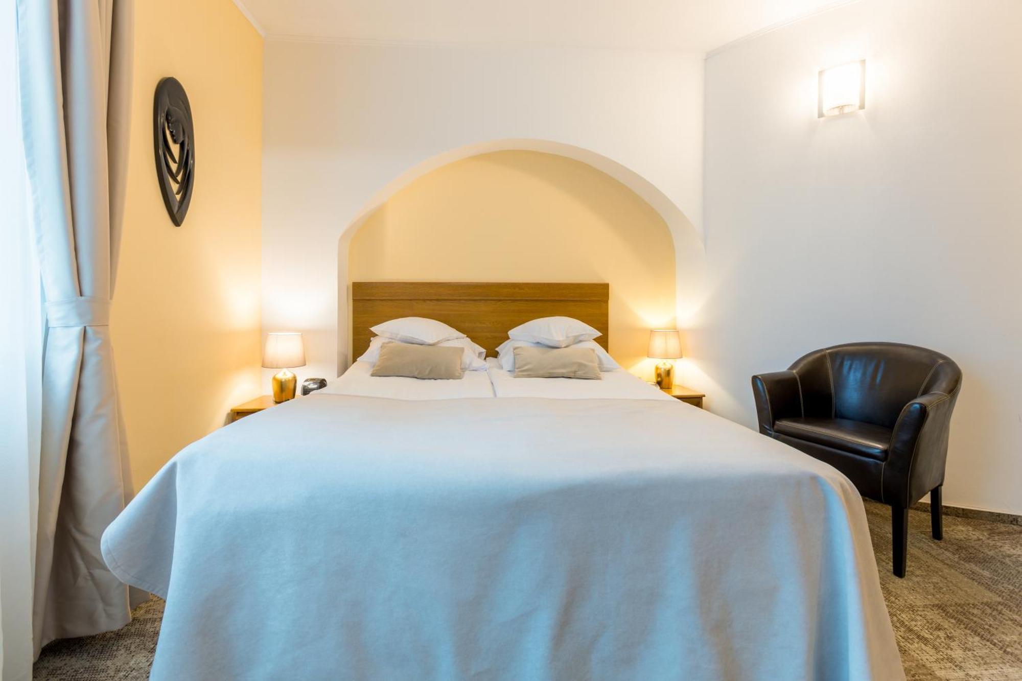 Hotel Ambient Braşov Værelse billede
