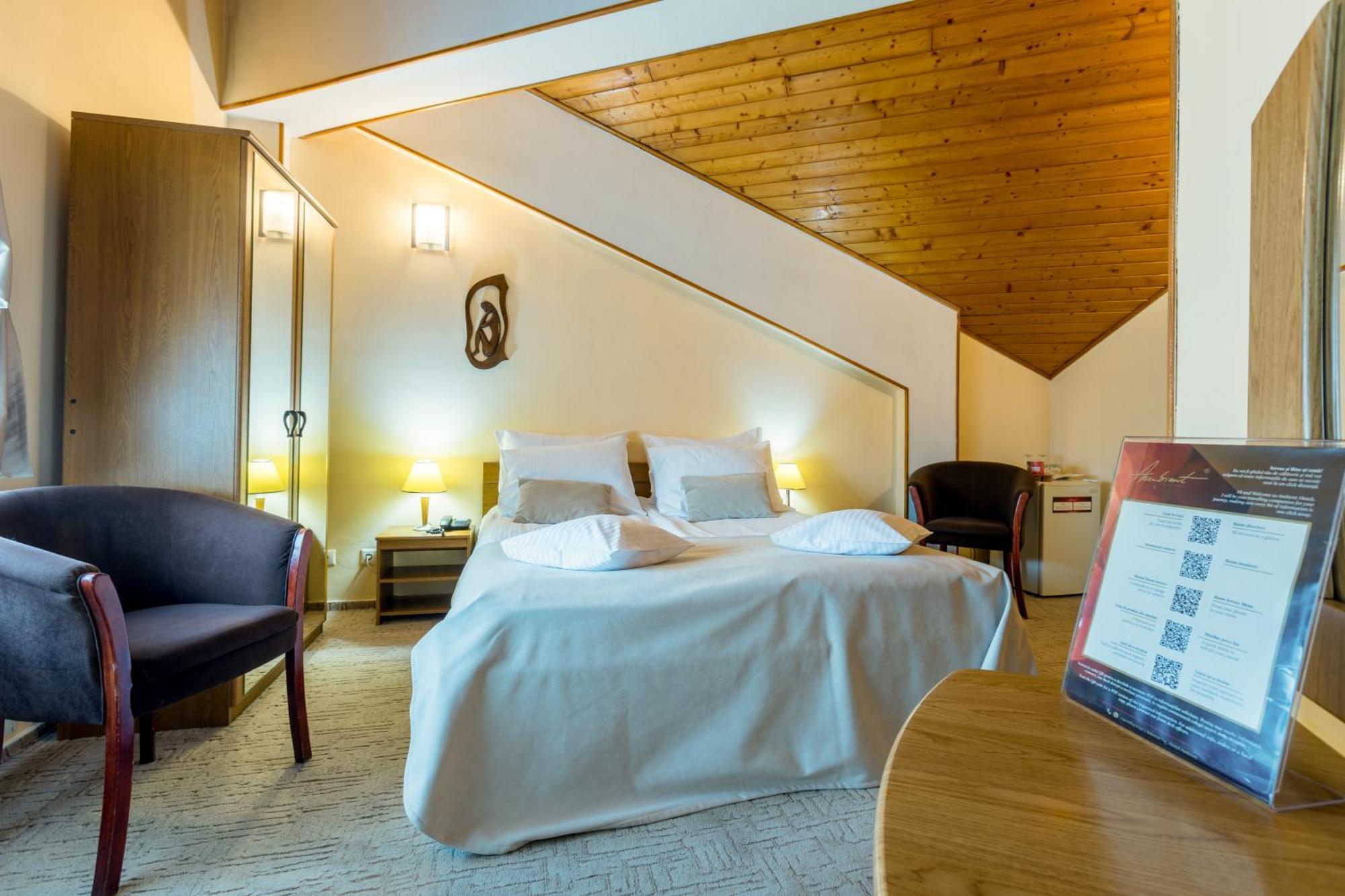 Hotel Ambient Braşov Værelse billede